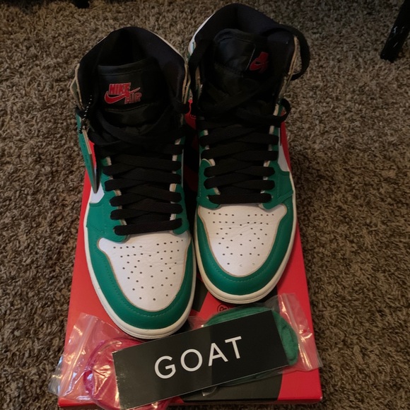 Jordan Retro 1 Lucky Green - Picture 2 of 4